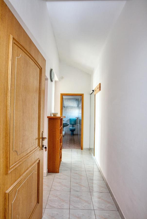 Apartments By The Sea Brodarica, Sibenik - 13615 Exterior foto